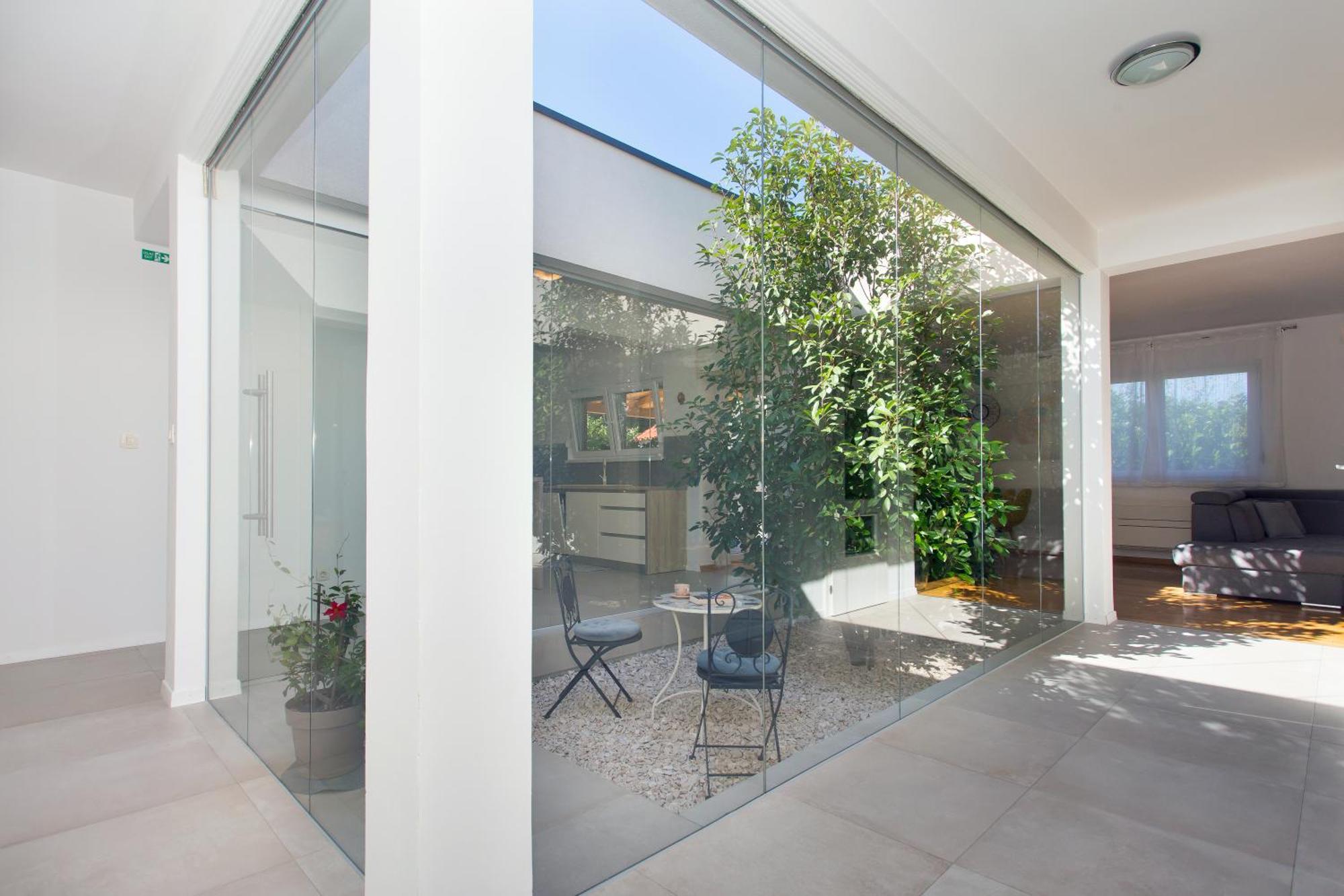 Life - New And Luxury Holiday House Kaštela Exterior foto