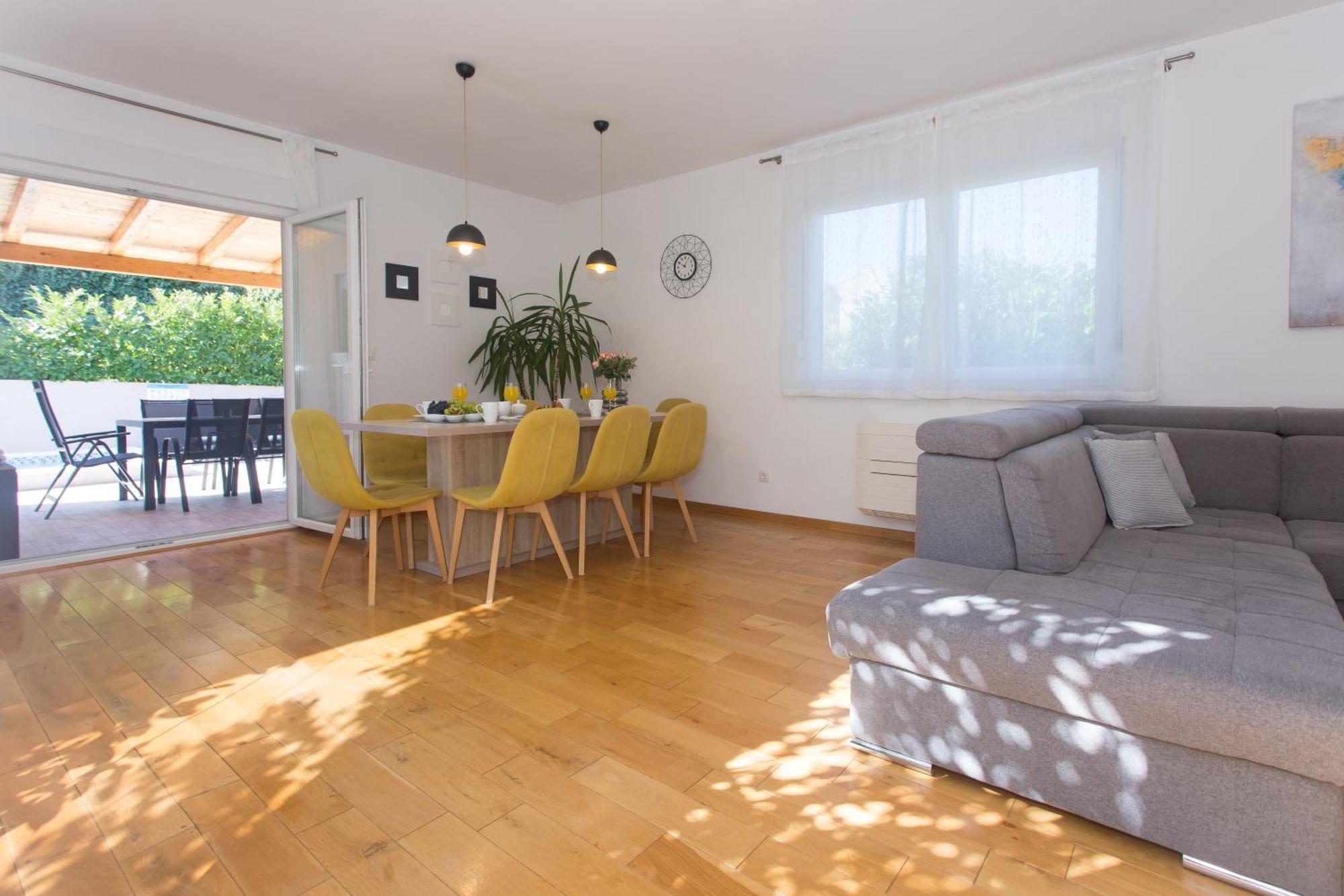 Life - New And Luxury Holiday House Kaštela Exterior foto